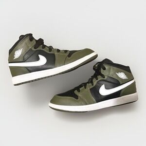 Kids Nike Air Jordan 1 Mid Sneakers Black Medium Olive White Colorway 2y No Box